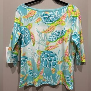 Beautiful Turtle Top